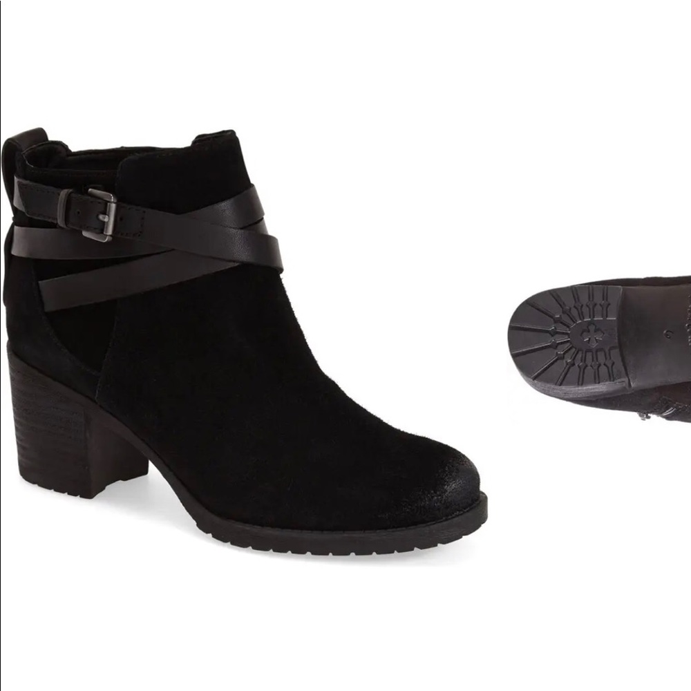 Sam Edelman Hannah Belted Chelsea Bootie
